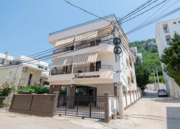 Kristal Apartmani